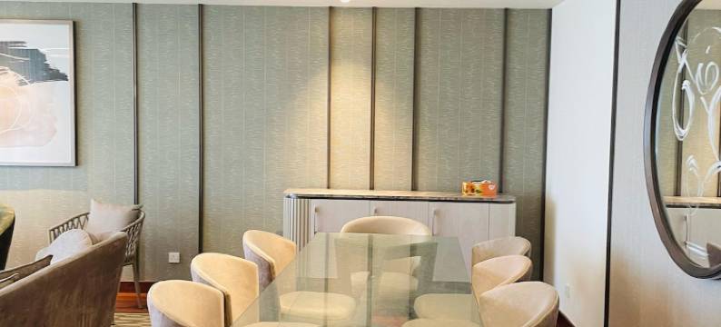 州长的天际线度假(Skyline Escapes by The Governor)图片