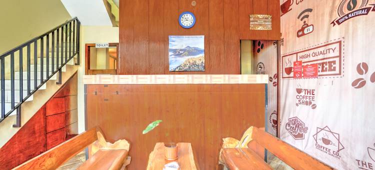 Velodrome Inn酒店，靠近玛琅收费站出口(Hotel O the Velodrome Inn Near Exit Toll Malang)图片