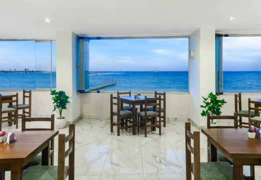 Hostmark Blue Beach Hotel Hotel Overview