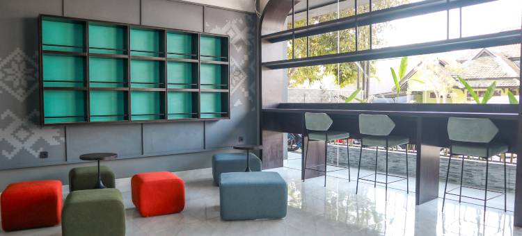 库邦宽敞酒店(Commodious Hotel Kupang)图片