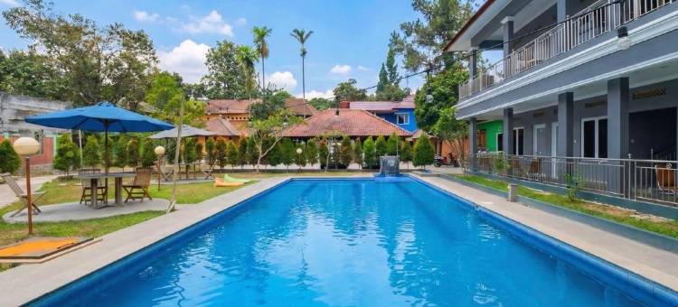 Overstay Villa Batu Megamendung Puncak RedPartner图片