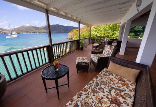 RM MarinaHotel Overview