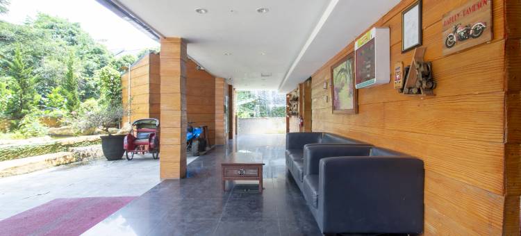 Malang Bwalk Collection O酒店(Collection O Bwalk Hotel Malang)图片