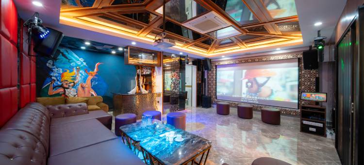 普吉岛D Villa攀瓦-豪华六卧室私人度假别墅 整套房源(D Villa Phuket-Luxury 6-Bedroom Private Villa in Panwa Entire Place)图片