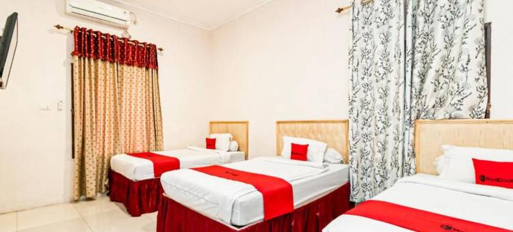 红多兹@棉棉兰费拉家庭旅馆(RedDoorz @ Fella Homestay Glugur Medan)图片