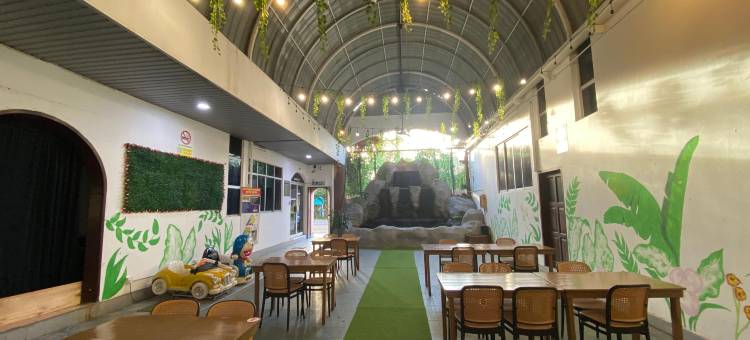 金色棕榈酒店(GOLDEN PALMS HOTEL)图片