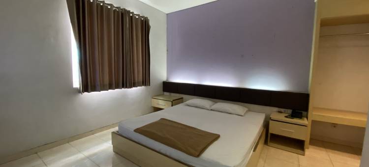 Townhouse Oak Hotel Niaga Surabaya图片