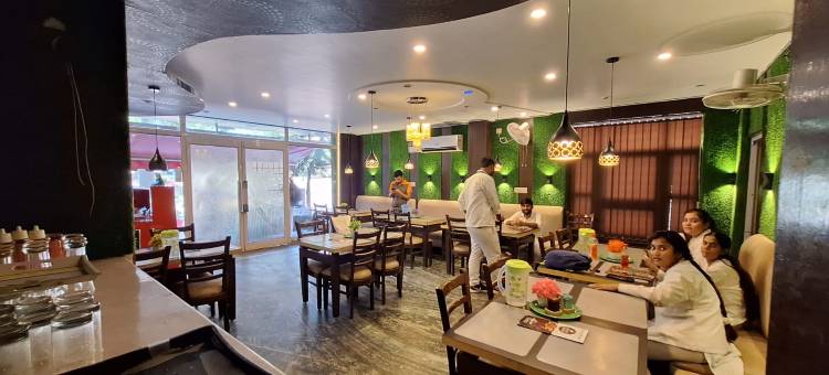 南希天堂酒店(Nancy Paradise hotel)图片