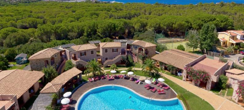 带泳池的海滨隐居处(Coastal Hideaway with Pool)图片