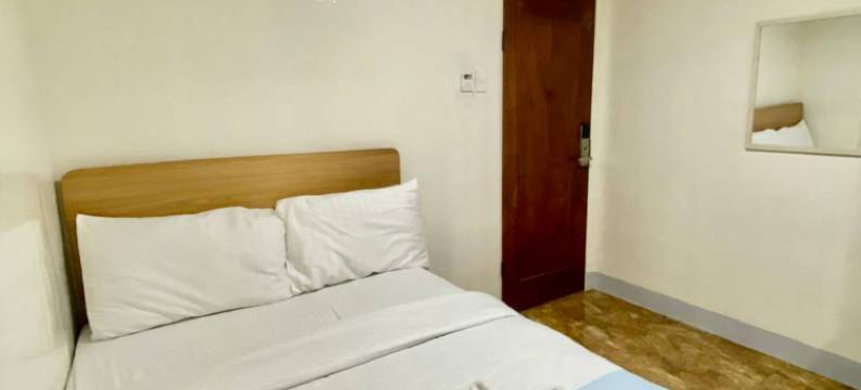 RedDoorz @ Urban Hotel图片