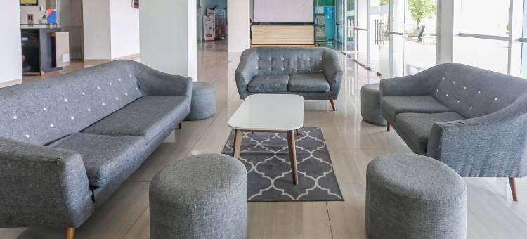 Hotel O Tegalsari Near Tunjungan Plaza图片