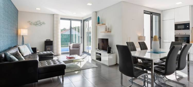 豪华别墅配有私人游泳池(Villa near Obidos Lagoon and Surf Beaches)图片