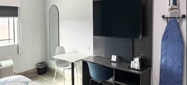 Studio 6 休斯顿，德克萨斯州 – 佩尔兰/医疗中心(Studio 6 Houston, TX – Pearland/Medical Center)图片