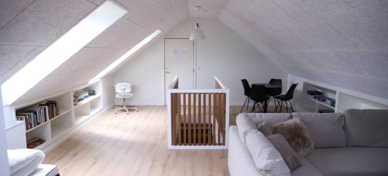 野天鵝 - 位於奧登塞的多床大房子/免費停車(The Wild Swan - Big house with many beds in Odense / Free Parking)图片