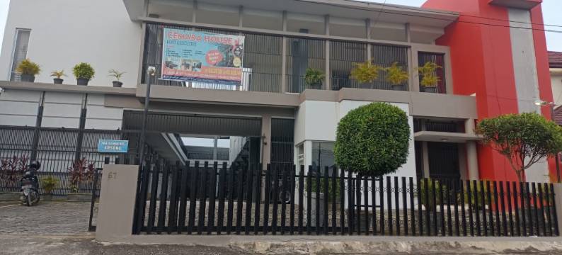 OYO 酒店雪松过渡房伊斯兰旅馆(Hotel O Rumah Singgah Cemara Syariah)图片