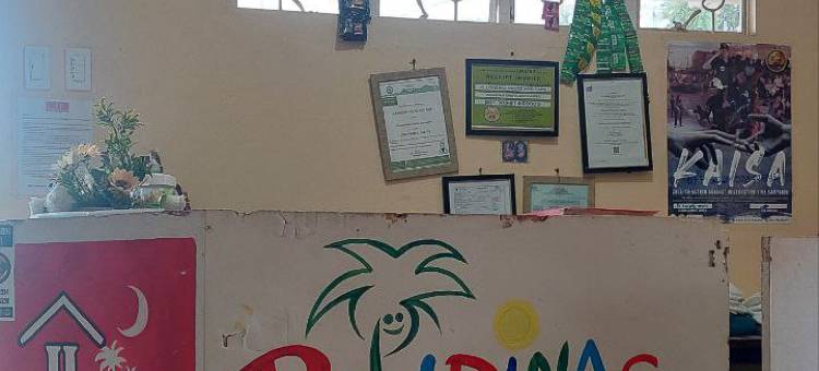 RedDoorz @ JL Lodging House and Cafe Irosin图片