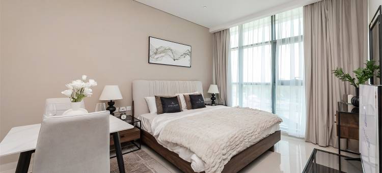 时尚工作室在流行的七棕榈复杂(Chic Studio in Popular Seven Palm Complex)图片