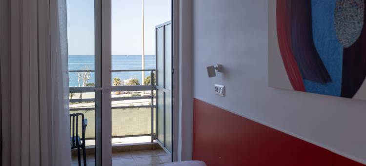佩特雷斯德尔菲尼酒店(Hotel Delfini Patras)图片