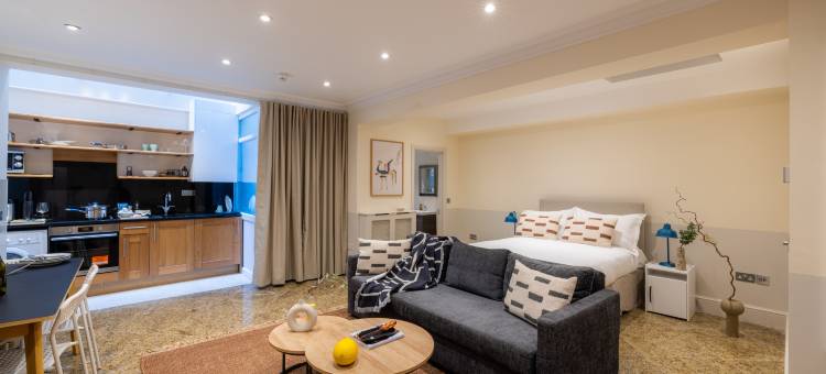 The Courtfield by Nestor图片