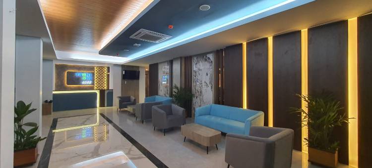 Front One Luxe酒店 梭罗(Front One Luxe Hotel Solo)图片