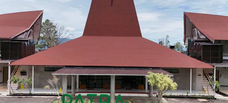 不拉巴帕特拉舒适酒店(Patra Parapat Hotel)图片