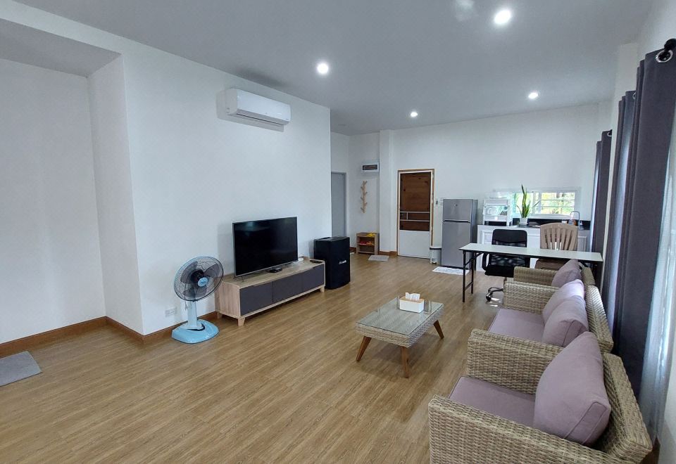 Raiyaa Farmstay Hotel Overview