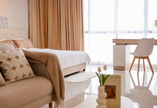 Palazio Austin Muji Creamy Hotel Overview