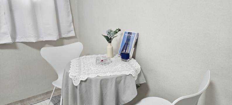 Right next to quiet residential area, spacious garden3 rooms (Q, Q,SS)图片