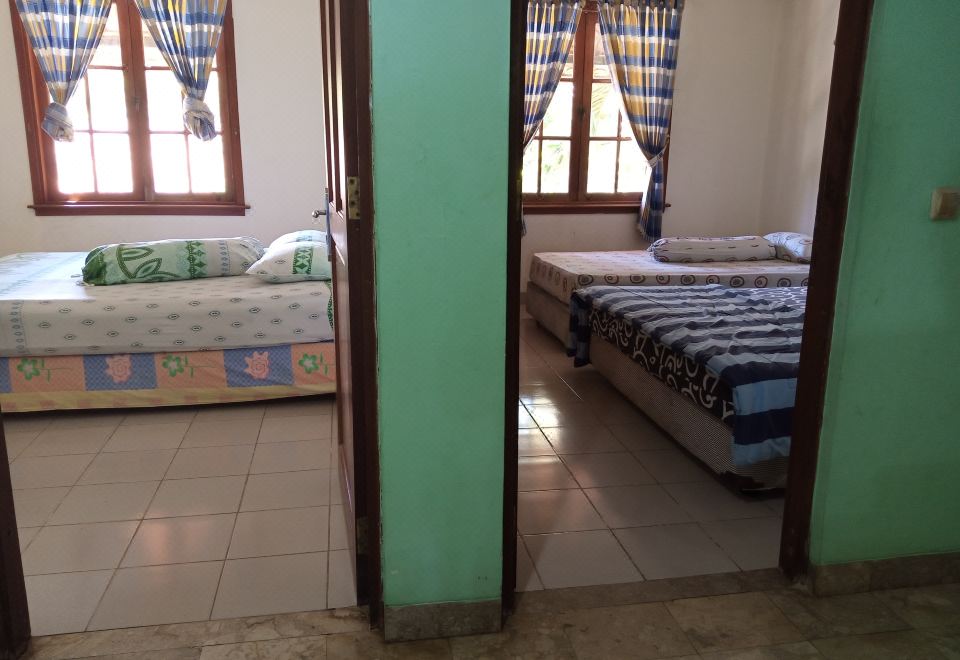 Apartemen pantai Carita beach Hotel Overview