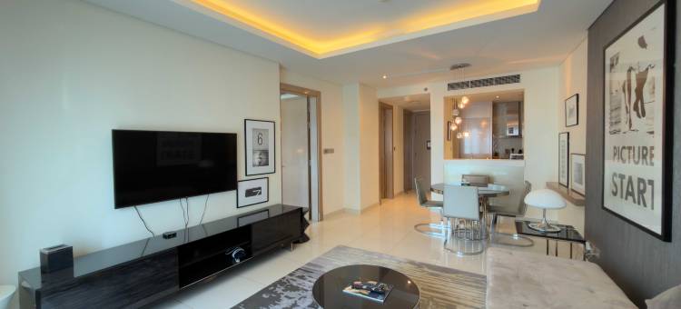 Luxury 1BR at Paramount Residences with Pool Gym & Parking图片