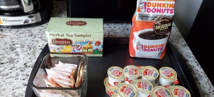 5•Star Fave Cape Cod Style Gem with Bedroom on the Main图片