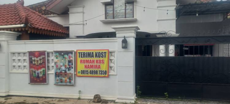 OYO 95179 纳米拉伊斯兰旅馆(OYO 95179 Namira Guest House Syariah)图片