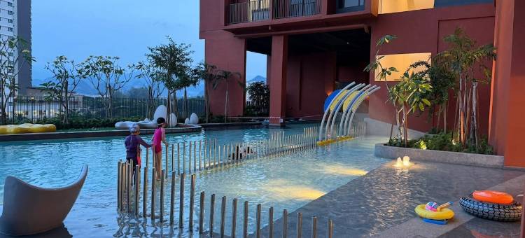 Piccadilly怡保高层景观套房｜私人停车｜3分钟至著名美食景点(Piccadilly Residence Ipoh - Private Car Park - High Floor with Balcony - 3 Min to Famous Eatries)图片