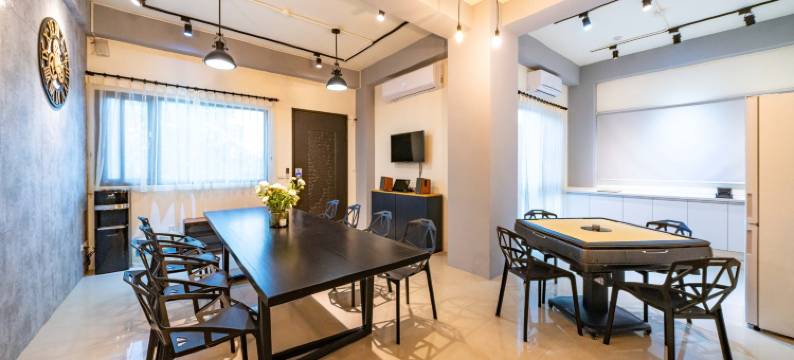 Bùxiǎng huí jiā图片