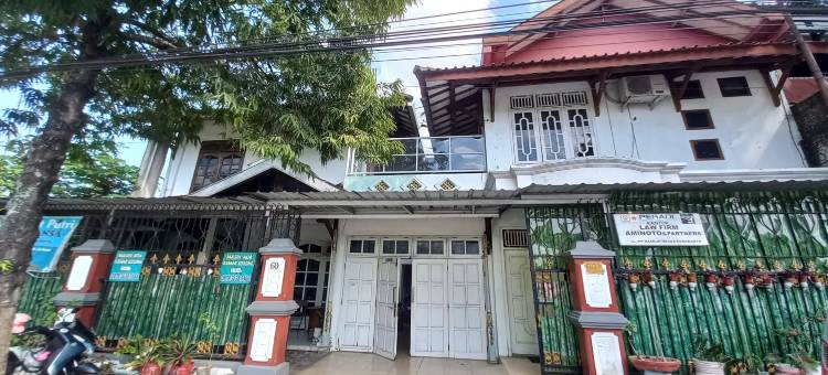 Hotel O Syariah Near UNS Surakarta formerly La Tansa图片
