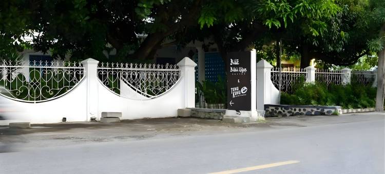 巴勒巴巴乌云(Bale Baba Uyun)图片