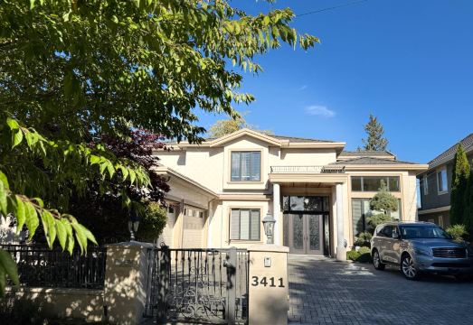 Sweet Home Grace Hotel Overview