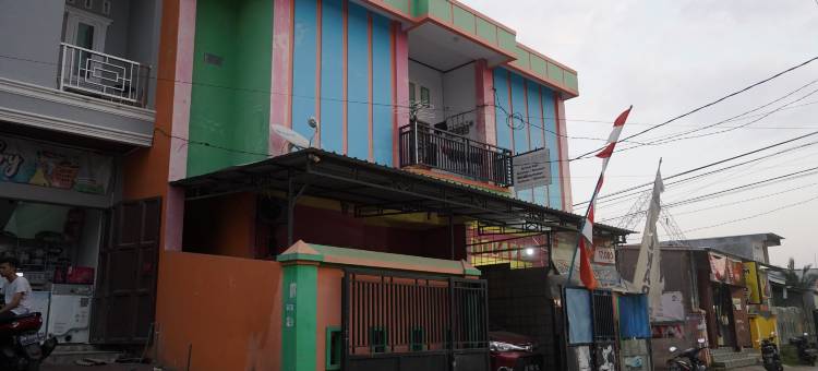 Hotel O Athirah Kost Near Permandian Wisata Istana Mappala图片