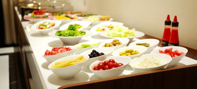 努库斯温德姆华美达酒店(Ramada by Wyndham Nukus)图片