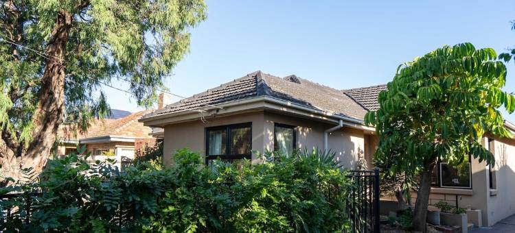 Classic Patterson Charm with Modern Comfort图片