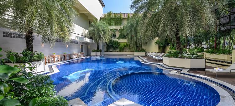 艾龙酒店(芭提雅中天海滩-四方水上市场店)(ELONG Hotel (Pattaya Jomtien Beach Branch))图片