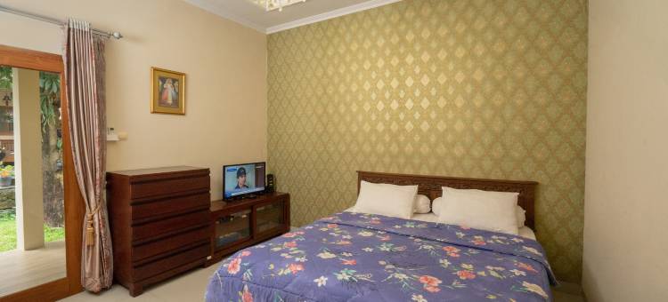 格里亚巴扬克拉古曼(Private Villa - Griya Bayan Kraguman)图片