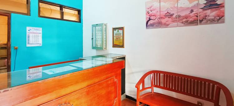 TwoSpaces苏托莫民宿(TwoSpaces Living at Sutomo Homestay, Madiun)图片