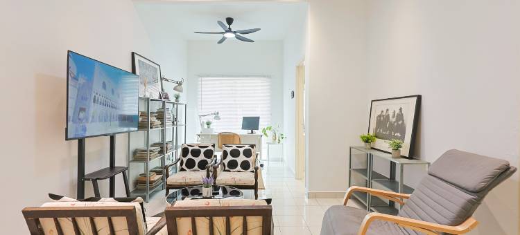 Green Villa Apartment by Favspace图片