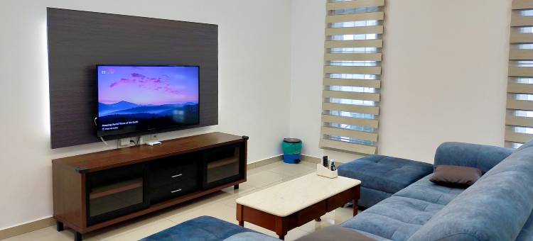 18 Pax New Stylish Semabok 4Br House 5 mins to town图片
