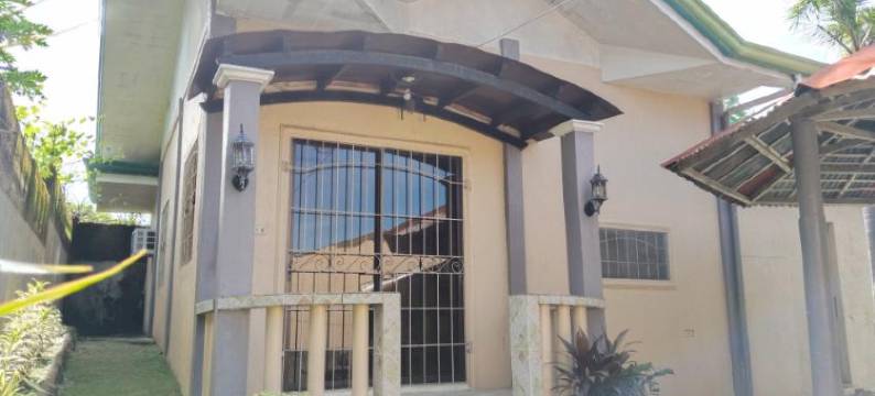 海维客房的塔尤德酒店(Tayud Hotel by Hiverooms)图片