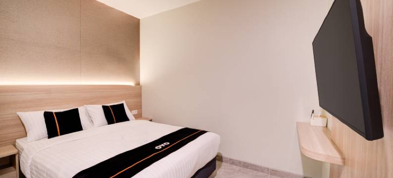 Townhouse Oak Cengkareng图片