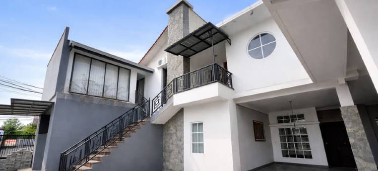 RedDoorz @ Mouza Guest House Antapani Arcamanik Bandung图片
