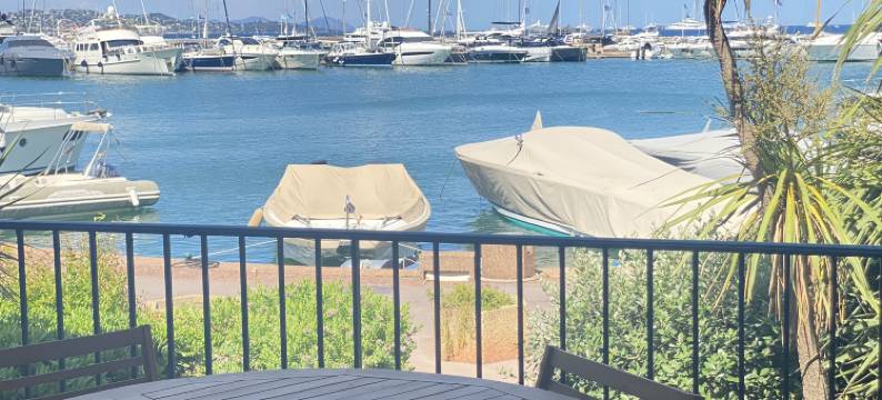 海军公寓(MarinesAppartement)图片