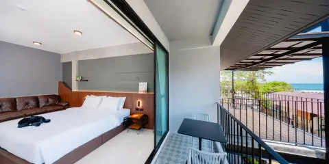 MEE DEE Hostel